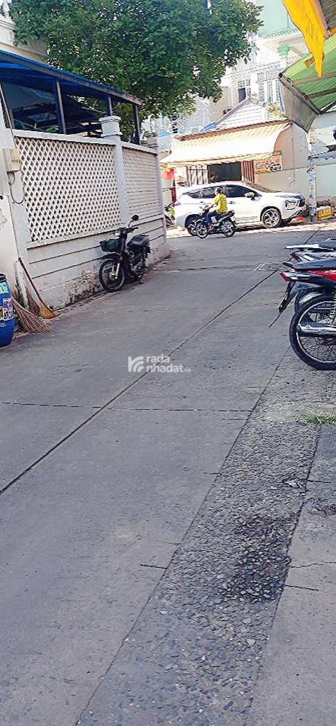 Bán nhà gần lê trọng tấn bình hưng hoà