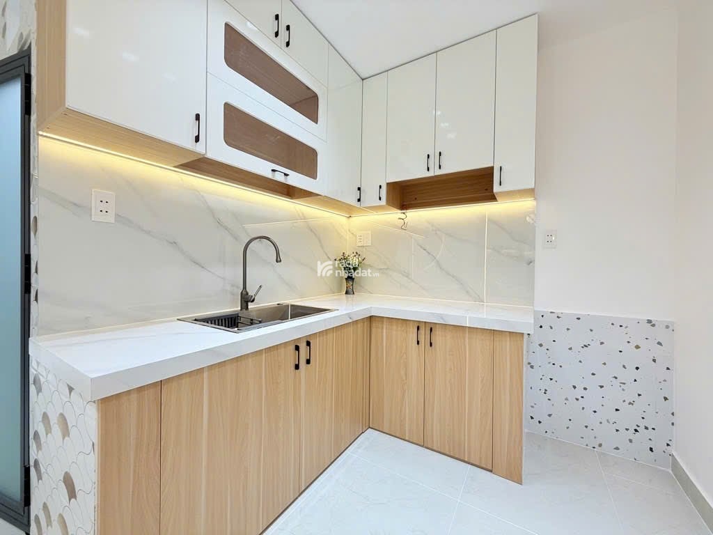 KHÔNG CÓ SẢN PHẨM SO SÁNH - LÊ VĂN DUYỆT - NHÀ MỚI 2 TẦNG - 2 PN 2 WC- HXHTHÔNG - FULL NỘI THẤT