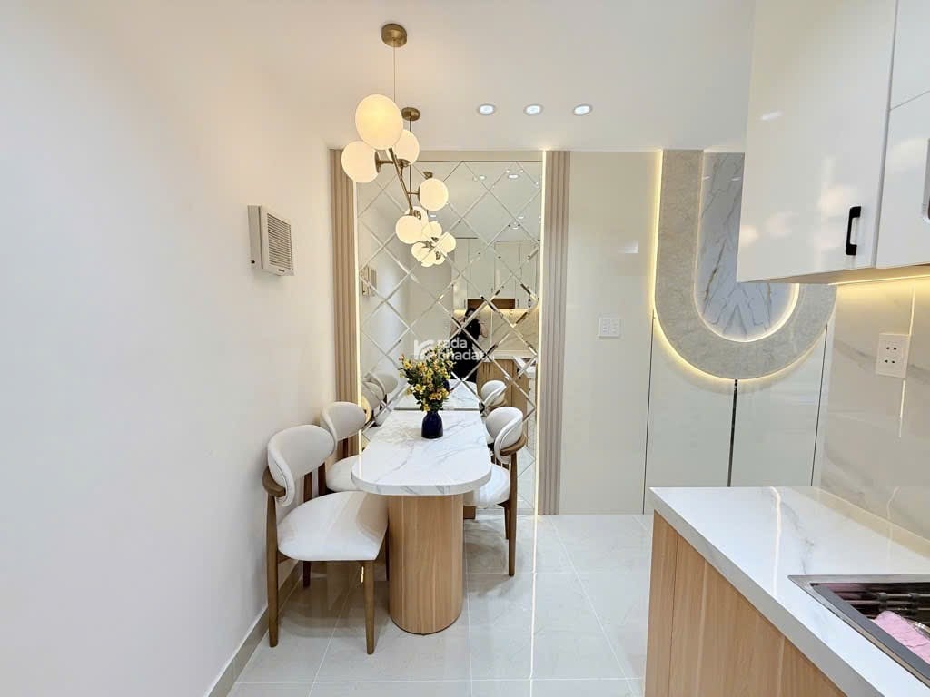 KHÔNG CÓ SẢN PHẨM SO SÁNH - LÊ VĂN DUYỆT - NHÀ MỚI 2 TẦNG - 2 PN 2 WC- HXHTHÔNG - FULL NỘI THẤT