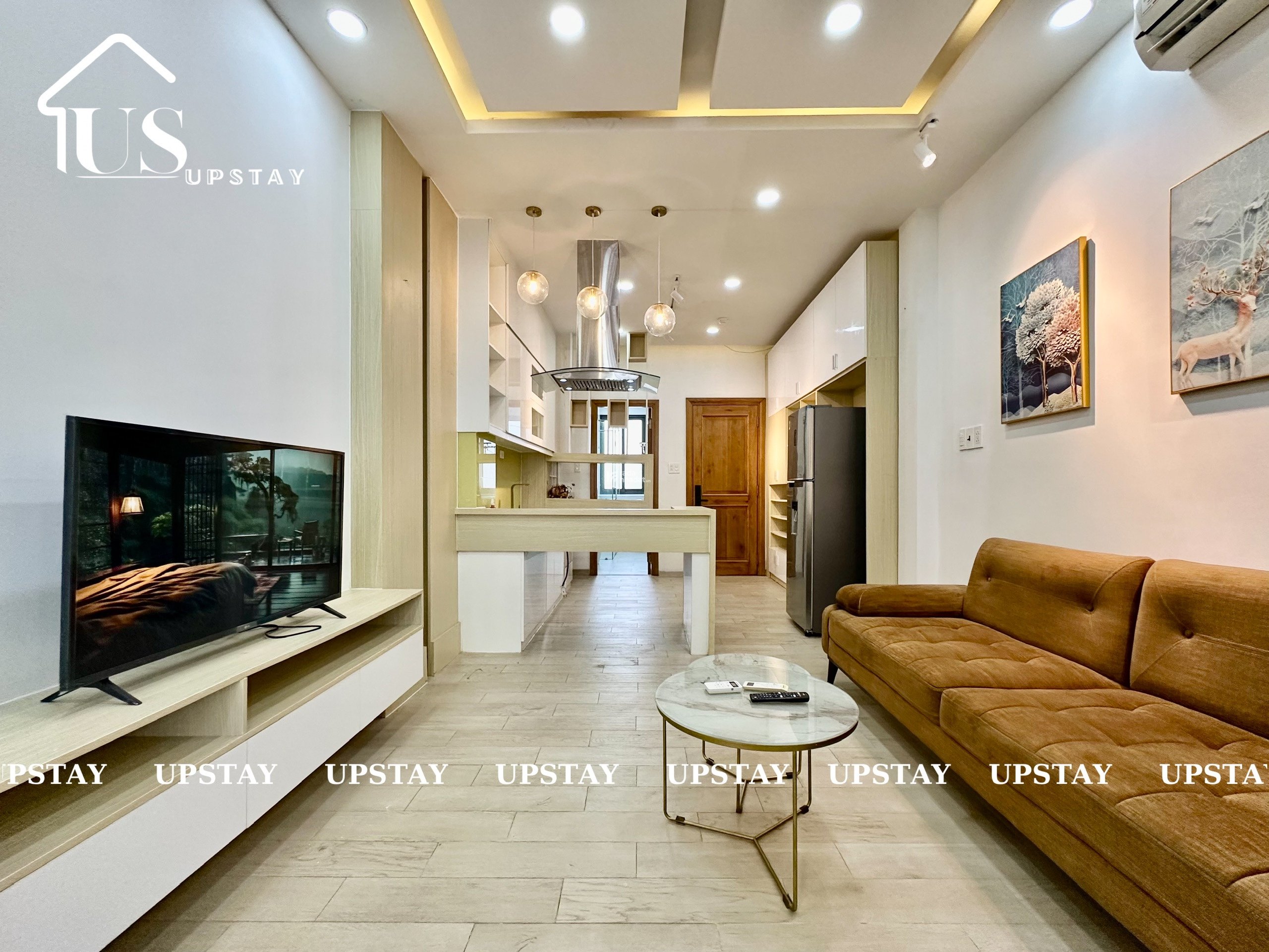 Trống sẵn Căn hộ sang trọng -Siêu đẹp - full nội thất gần cầu Công Lý Quận 3