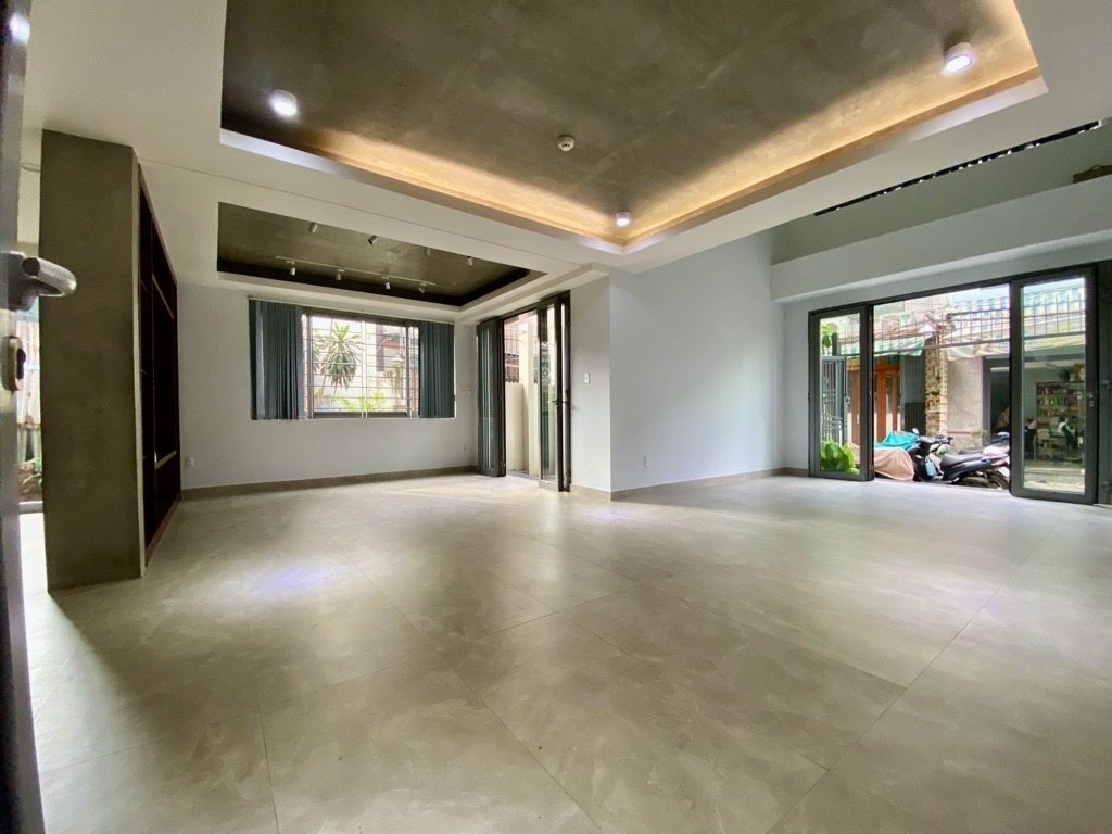 Khu Hiếm Biệt Thự Căn Góc - Vị trí Hiếm Bán Quận 11 . Giá Siêu Tốt .Tặng Nội Thất Cao Cấp