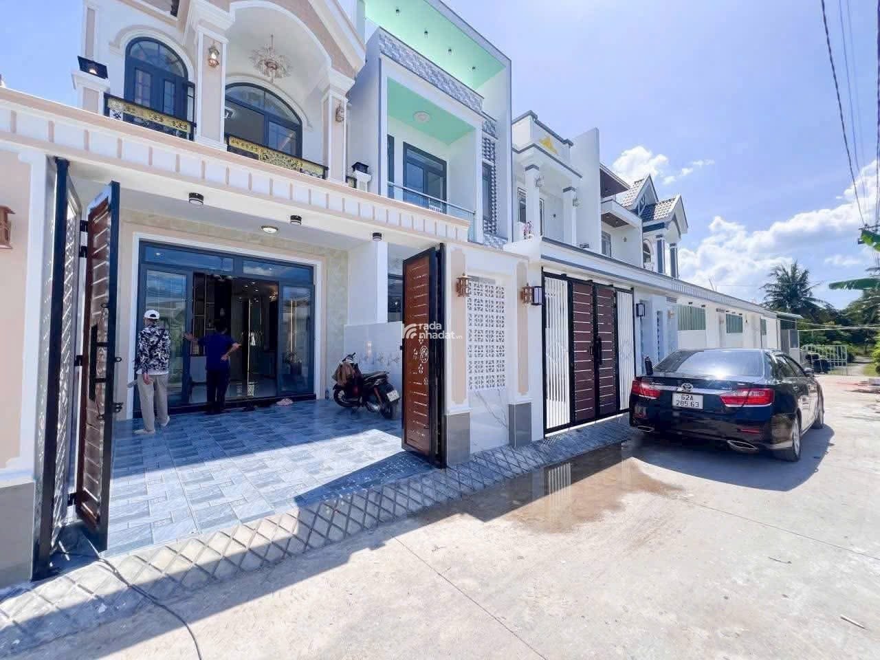 Cần bán nhà liền kề 1 trệt 1 lầu - Mỹ Yên Bến Lức Long An