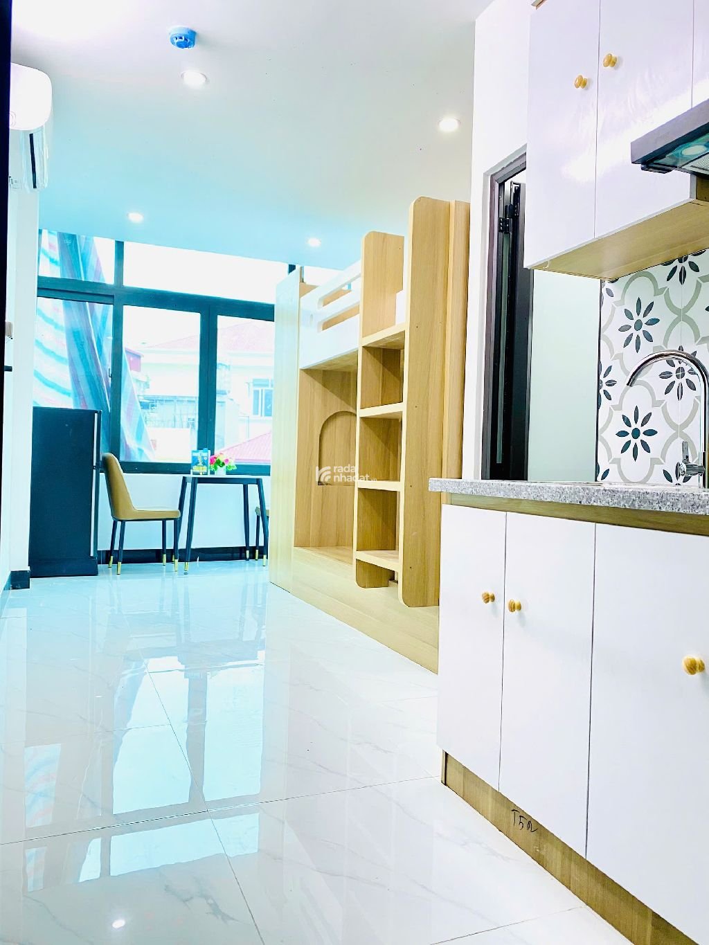 Ô TÔ TRÁNH-CCMN  GIẢI PHÓNG -DÒNG TIỀN 800TR/NĂM-6 TẦNG THANG MÁY-11 PHÒNG KHÉP KÍN-GIÁ HƠN 10 TỶ