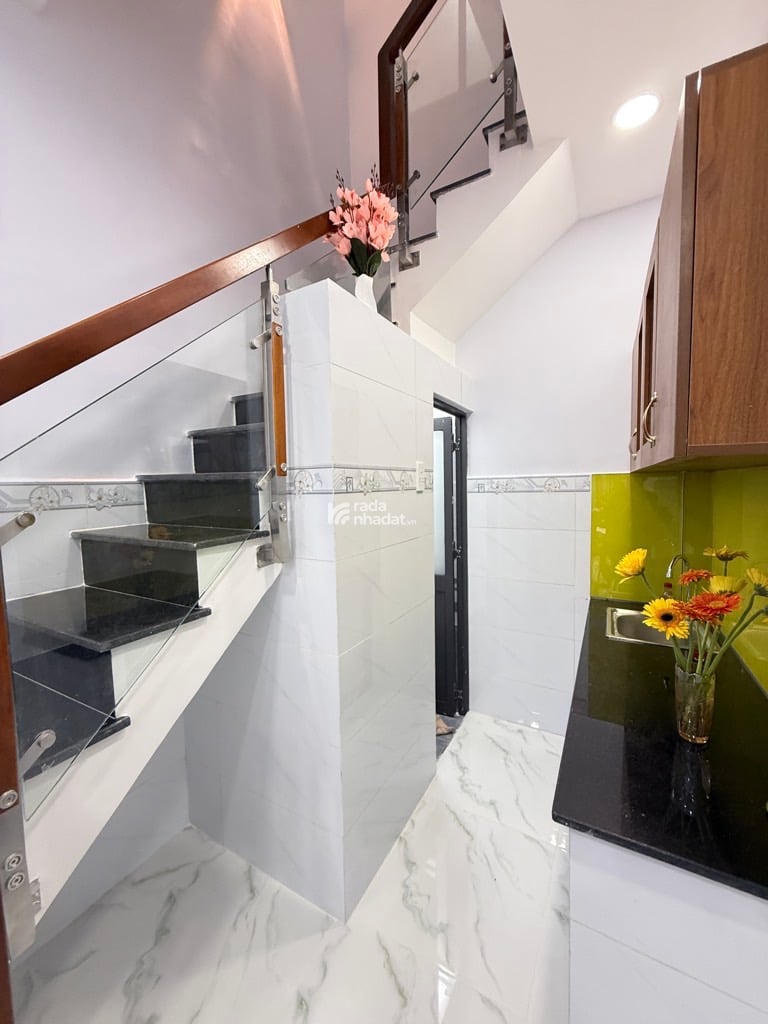 HXH VIP NHẤT NI SƯ HUỲNH LIÊN, TÂN BÌNH, CÓ KC Ở NGAY. GIẢM 350TR CHỈ 2.7T