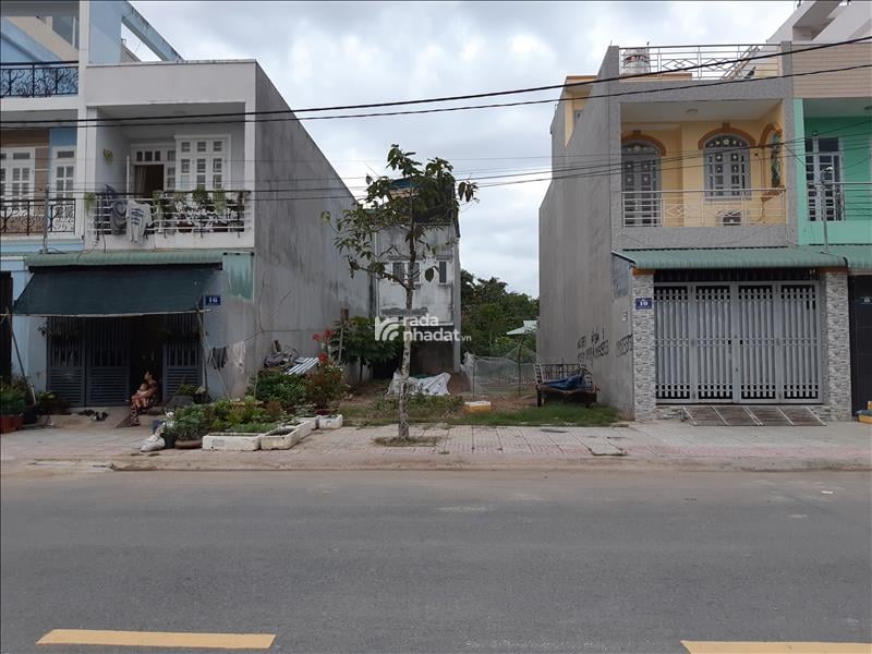 NGỘP NGÂN HÀNG - BÁN NHANH LÔ ĐẤT 100m2 - GIÁ CHỈ 1,9 TỶ