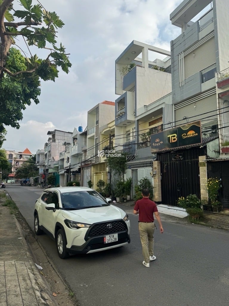 MẶT TIỀN KHU TÊN LỬA BÌNH TÂN - 54M - 5 LẦU 4 PN CẢI TẠO 6 PHÒNG ĐƯỢC - CHỈ 9.5 TỶ, ĐANG LÀM CÔNG T