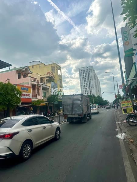 MẶT TIỀN HOÀ BÌNH - LUỸ BÁN BÍCH - TÔ HIỆU- KINH DOANH SẦM UẤT - NHỈNH NHẸ 13 TỶ