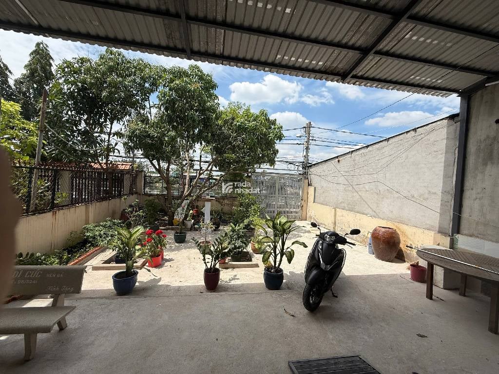 BÁN NHÀ MẶT TIỀN PHƯỜNG 7 QUẬN 8 322M2 8 TỶ 4 PHÒNG NGỦ MỚI ĐẸP KẾ PHÚ ĐỊNH