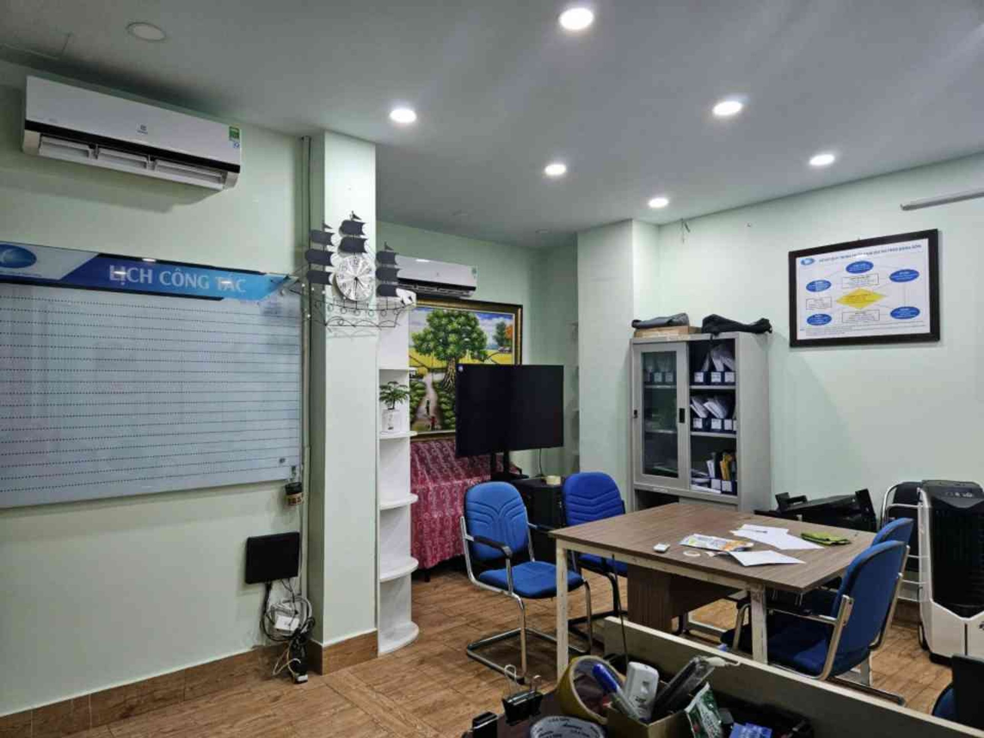 HXH Tân Kỳ Tân Quý, 95m2, ngang 9m, 4 tầng btct, tiện ở, làm văn phòng, Chỉ 11.5 tỷ TL