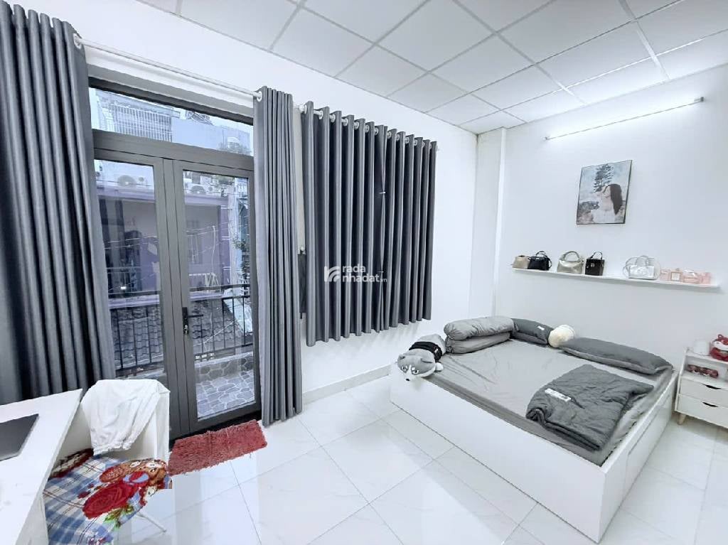 BÁN NHÀ KẾ CHỢ TÂN HƯƠNG 35M2 3.X TỶ NGANG 5M BTCT TÂN PHÚ