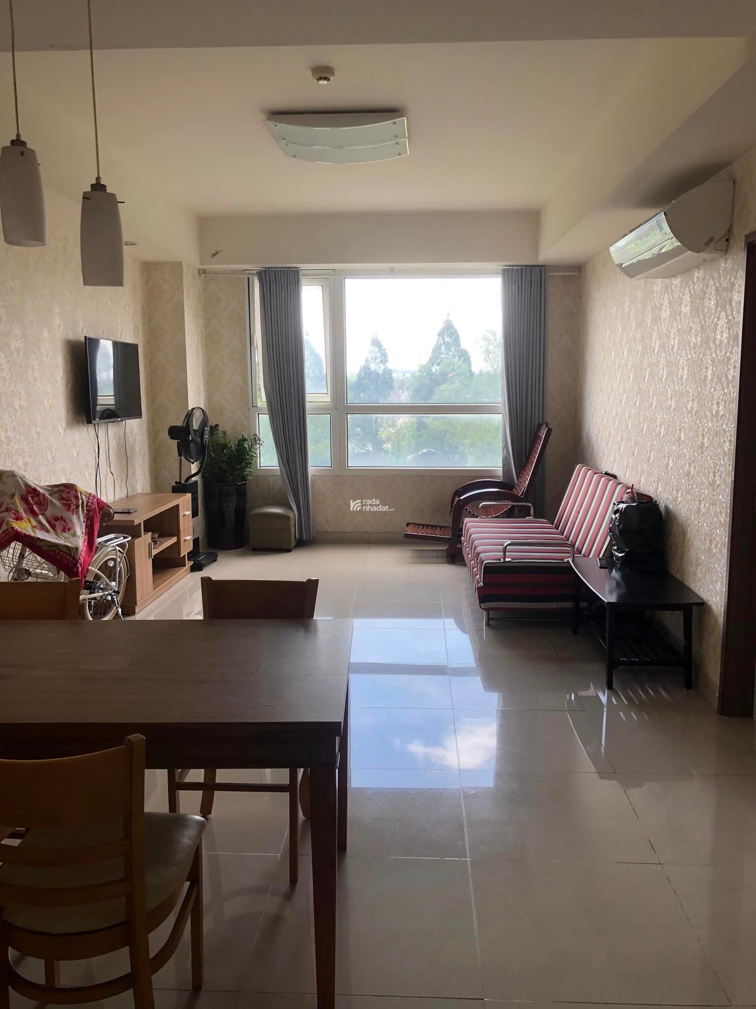 Cho thuê chung cư 3PN 98m2 chỉ 9.5tr/tháng full nội thất- 299 Liên Phường -Quận 9