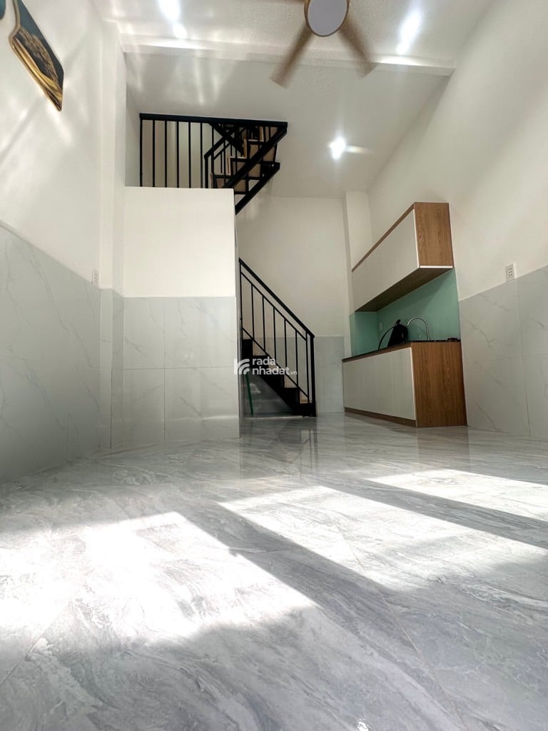 SIÊU PHẨM TÂN BÌNH - P9 GIÁP QUẬN 10-QUẬN 11- NHÀ 3 TẦNG -2PN -3WC - MỚI ĐẸP LUNG LINH