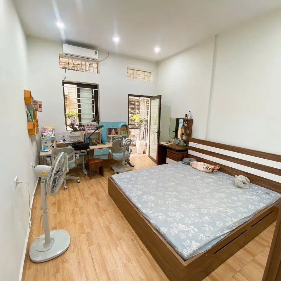 SIÊU PHẨM PHAN TRỌNG TUỆ 45M 4 TẦNG MẶT TIỀN 3.5M  Ô TÔ ĐỖ CỬA  CHỐT NHANH 6.8 T