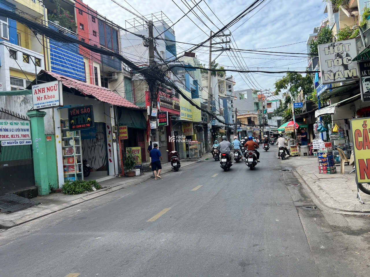 BÁN NHÀ ĐẸP 2 LẦU MẶT TIỀN ĐƯỜNG XE HƠI  PHƯỜNG TÂN SƠN NHÌ , Q. TÂN PHÚ