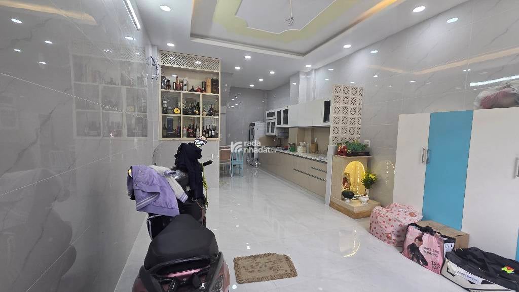 HẺM XE HƠI ÂU CƠ, TÂN BÌNH, 60M2 MỚI Ở NGAY. GIẢM 550TR CHỈ CÒN 9.4T TL 