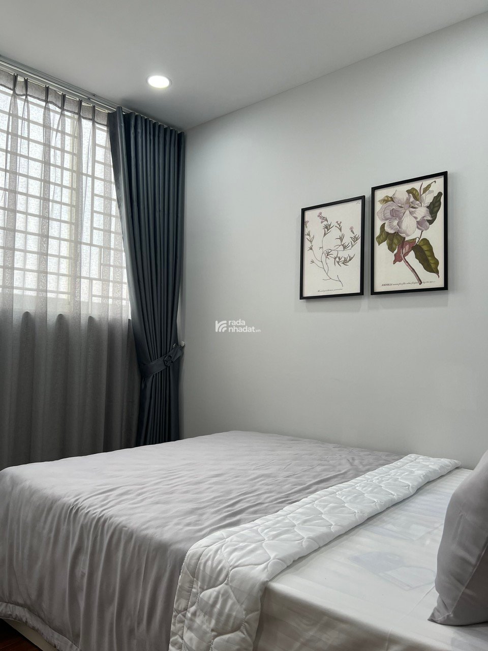 Cần bán nhanh căn hộ bellaza,Q7, HCM, 3PN nhà mới đẹp, giá 4,2 tỷ 