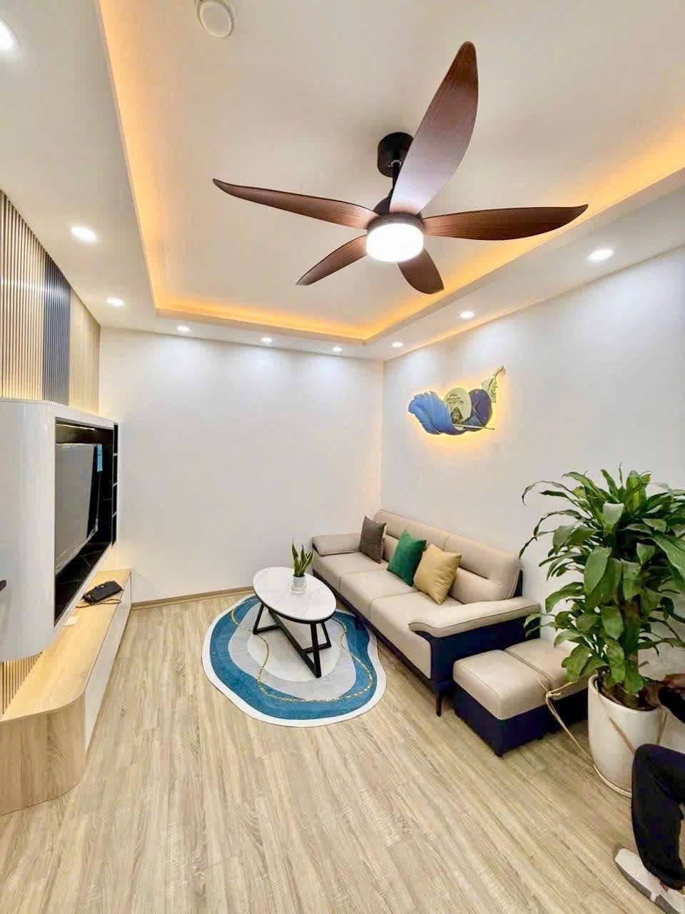 Chỉ 3,45 tỷ căn hộ 60m2 chung cư Linh Đàm sổ đỏ chính chủ
