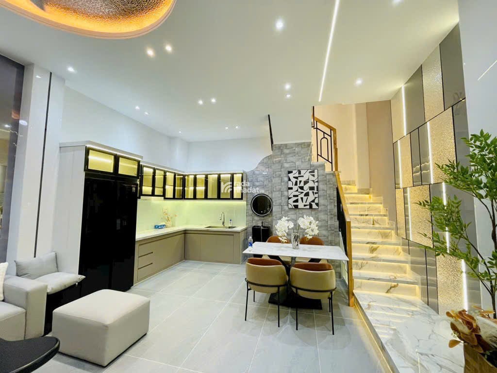 BÁN NHÀ 1 TRỆT 2 LẦU MỚI XÂY XONG ĐƯỜNG LÊ VĂN THỌ P9- Q GÒ VẤP ( GIAO VỚI PHẠM VĂN CHIÊU)