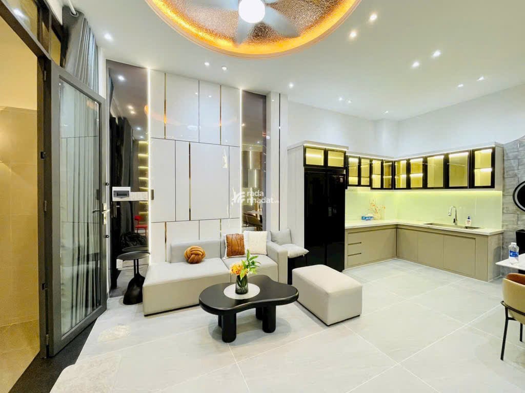 BÁN NHÀ 1 TRỆT 2 LẦU MỚI XÂY XONG ĐƯỜNG LÊ VĂN THỌ P9- Q GÒ VẤP ( GIAO VỚI PHẠM VĂN CHIÊU)