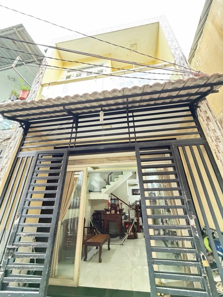 BÁN NHÀ VĂN CAO, TÂN PHÚ, SÁT MẶT TIỀN