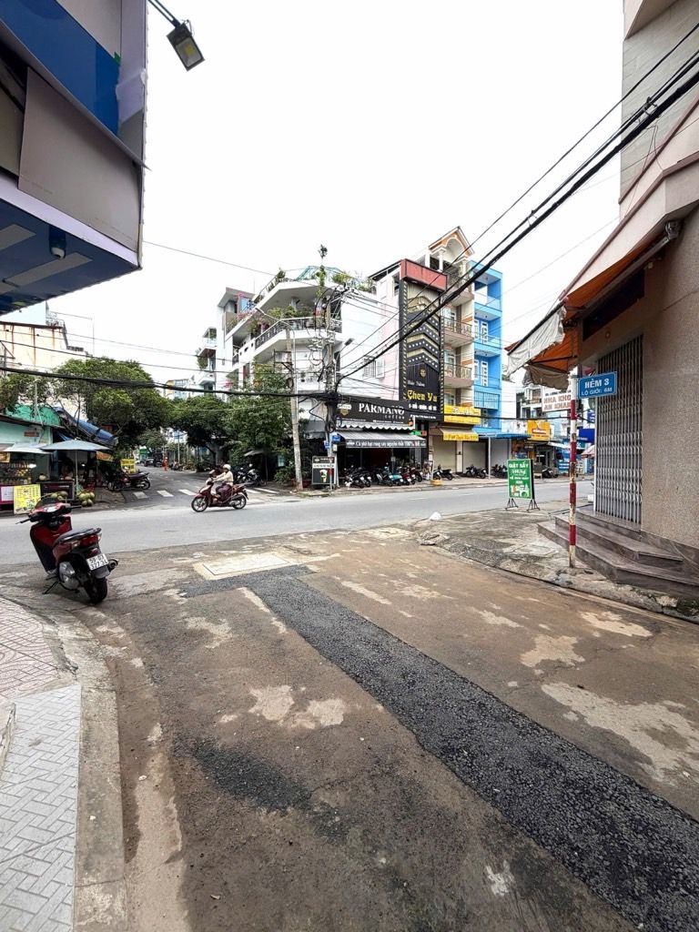 BÁN NHÀ VĂN CAO, TÂN PHÚ, SÁT MẶT TIỀN