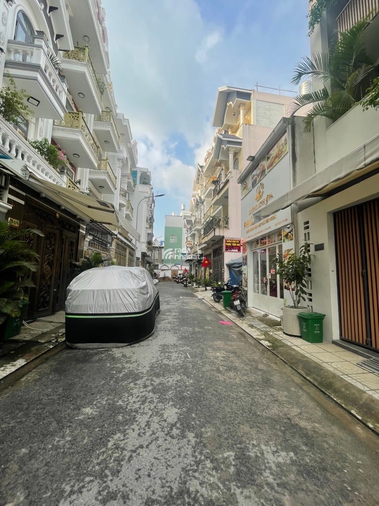 SIÊU PHẨM NHÀ ĐẸP, FUUL NỘI THẤT, GẦN TÂN KỲ TÂN QUÝ, NHÀ 5 TẦNG