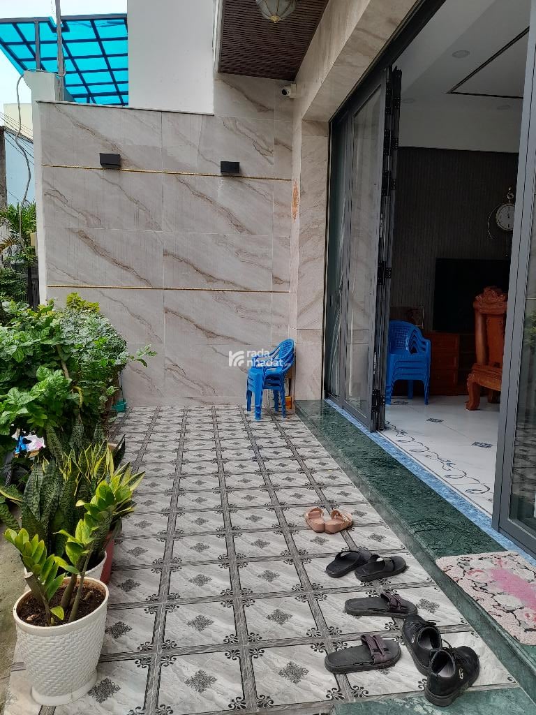 NHÀ ĐẸP - HẺM XE HƠI – KHU AN NINH - DÂN TRÍ CAO - SÁT MẶT TIỀN - 82M2 