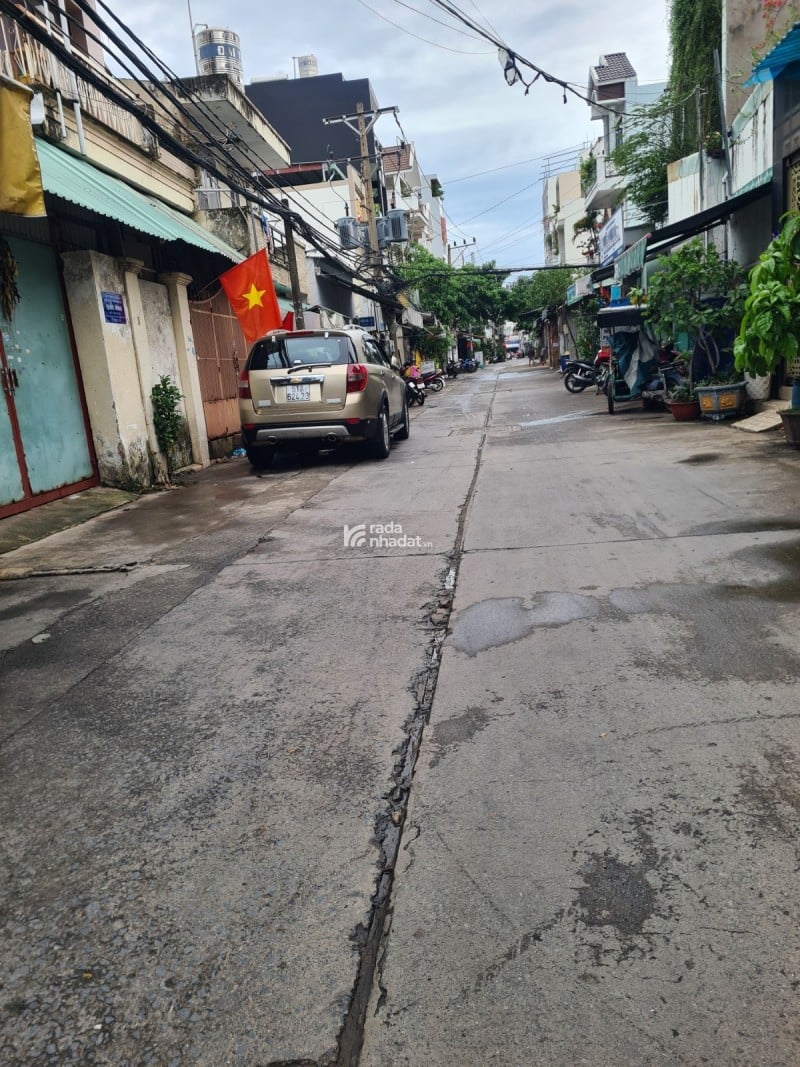 Bán nhà hẻm 6m Thoại Ngọc Hầu-ngang 4.1m-sổ vuông-3 tỷ hơn
