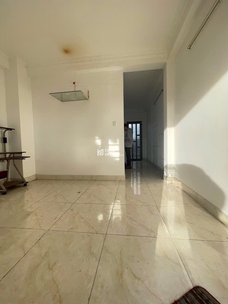 Bán Nhà Lê Văn Quới -  4 Tầng - hẻm 10m -  70m2 - An Ninh - Chỉ 8 Tỷ 
