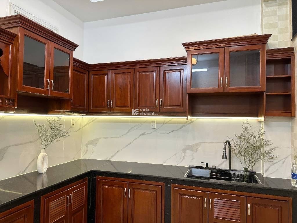 Bán nhà gần lê văn quới  mã lò bình hưng hoà