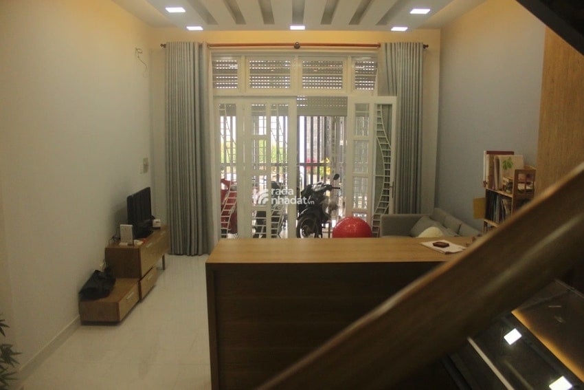 Bán nhà đẹp hẻm to Nguyễn Oanh, P.17, Gò Vấp, Giá 3,1 tỷ - 1 trệt 2 lầu, Sổ riêng, tiện ích đầy đủ 