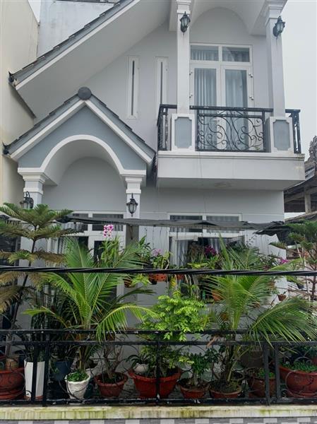 Vị trí đắc địa, hẻm ba gác, cách 7m ra mặt tiền Bùi Dương Lịch, ngay ngã tư Gò Mây, đi Aeon Tân Phú