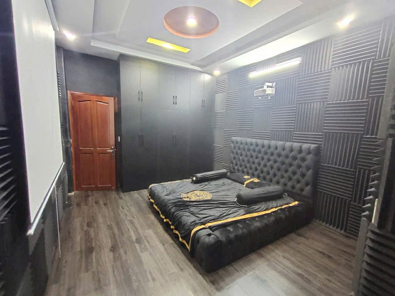 BÁN NHÀ 4X 16, ĐƯỜNG HIỆP THÀNH 13, XE HƠI TỚI NHÀ, HIỆP THÀNH, Q12, GIÁ 5.55 TỶ 