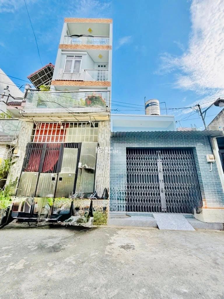 NHÀ HẺM 7M GIÁP ĐẦM SEN  Q6  70M  2 TẦNG 3PN  GIÁ RẺ BẤT NGỜ CHỈ 6.X