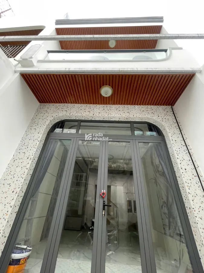 BÁN NHÀ 2 TẦNG MỚI KENG,GIÁ TỐT ,VÀO Ở NGAY