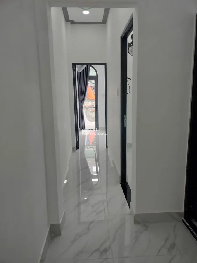 BÁN NHÀ 2 TẦNG MỚI KENG,GIÁ TỐT ,VÀO Ở NGAY