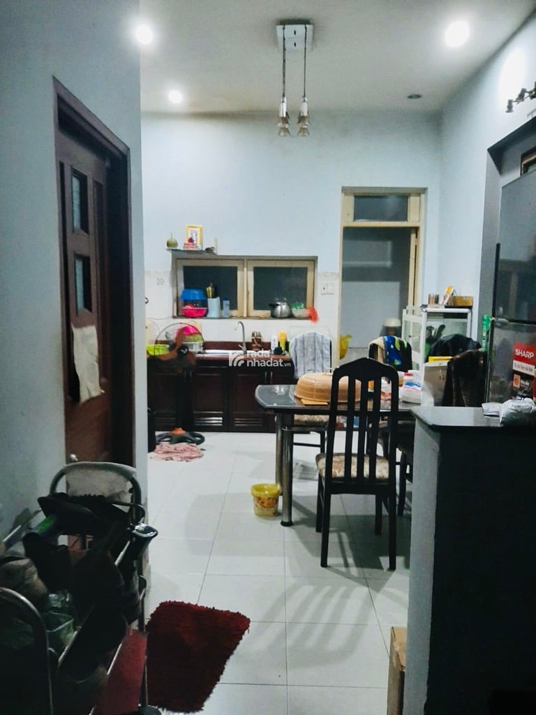 HẺM 8M - KHU BÀU CÁT- PHAN SÀO NAM-P.11-TÂN BÌNH-DT: 3.9*21M- 10 TỶ 9