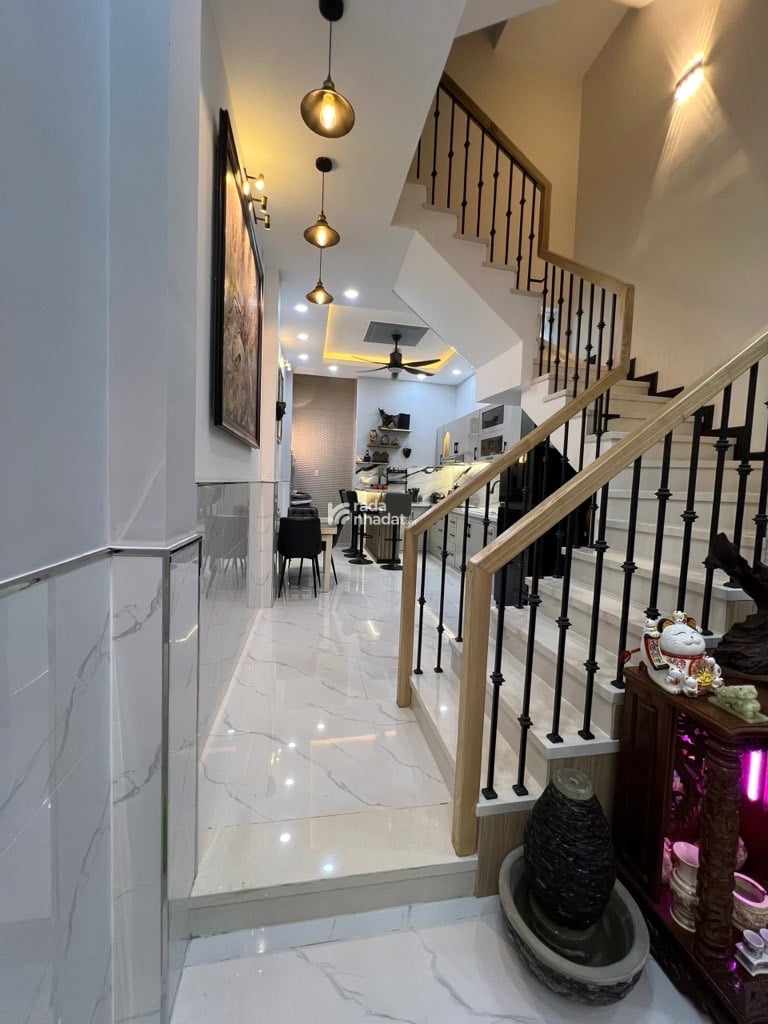 Siêu Phẩm Nhà Đẹp Ngay Luỹ Bán Bích  - Nội Thất Cao Cấp - 48,6 M2 - N3,5x14 - 4 Tầng BTCT - 4PN  