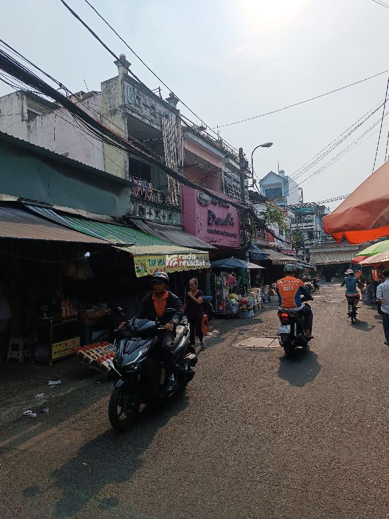 MẶT TIỀN KD NGAY CHỢ BÌNH TIÊN-NHÀ 167M2-GIÁ 21.5 TỶ