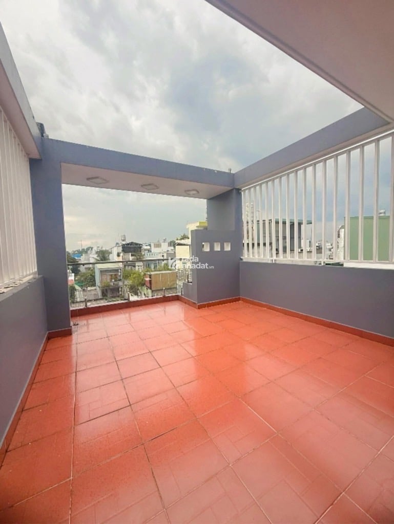 NHÀ ĐẸP 4 TẦNG KIÊN CỐ - GIÁP TÂN PHÚ - HẺM XE HƠI - 60M2 - 4x15M - CHỦ XÂY DỰNG TÂM HUYẾT ĐỂ Ở - S