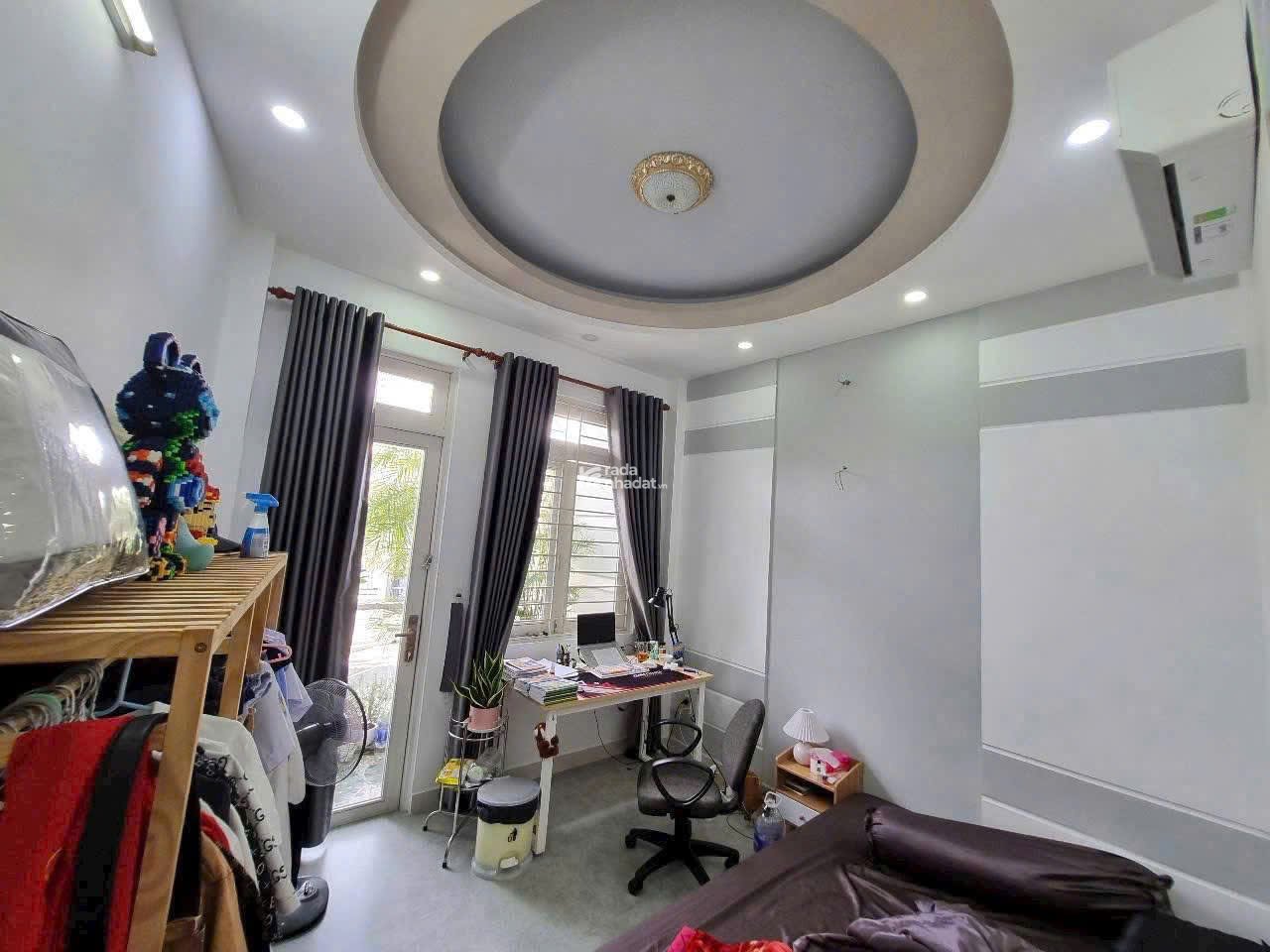 Cần tiền bán nhà nhà Võ Văn Tần, Phường 5, Quận 3, Giá 3 tỷ 650-DT 60m