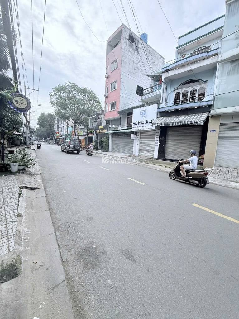 KHU ĂN UỐNG, HẺM XE HƠI THẠCH LAM, TÂN PHÚ, 20M2 HIẾM CÓ. GIẢM 550TR CHỈ 2.7T