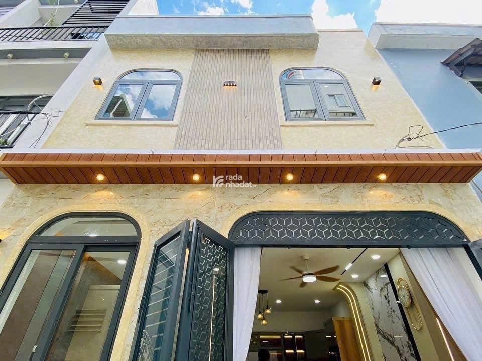 BÁN GẤP CĂN NHÀ SIU PHẨM GÒ VẤP, giá 3.9 tỷ, gần siêu thị Lotte và trường học, lh ngay