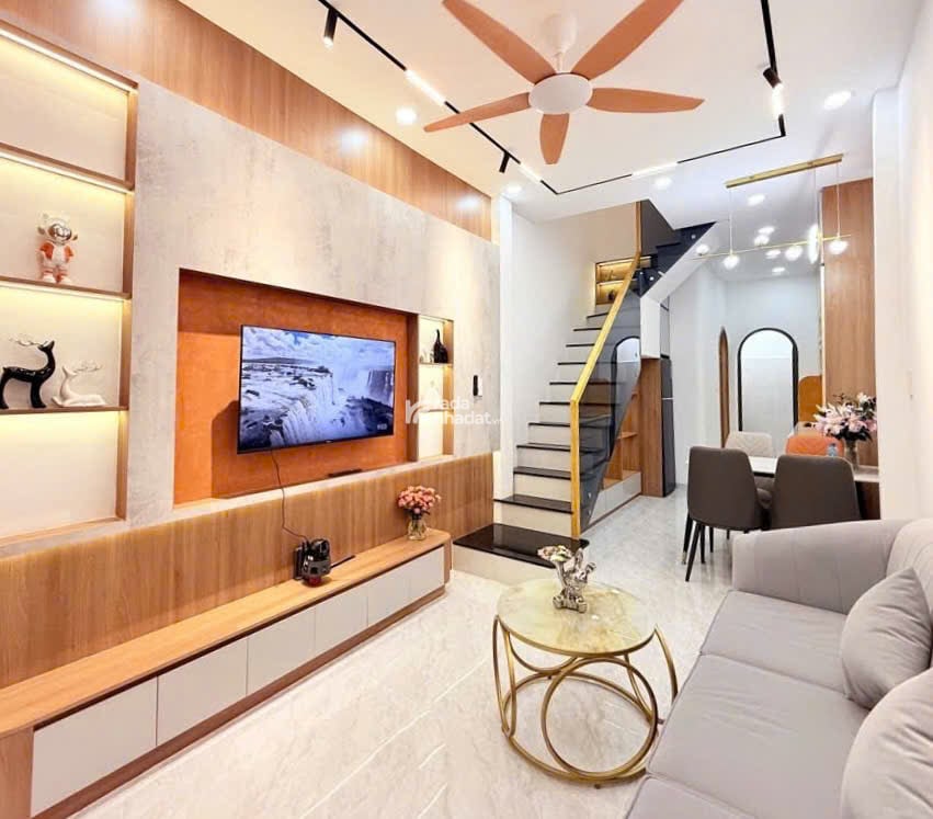 Bán nhà mới Trần Khắc Chân - QUẬN PHÚ NHUẬN - Sổ vuông 45 m2 - 2 Tầng - 4.85 tỷ