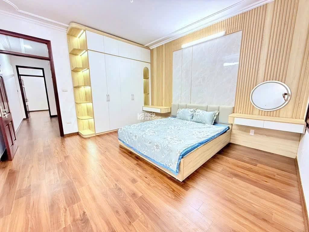 Ô TÔ CON ĐỖ CỬA – Ở NGAY -NGÕ 3.5M – MẶT TIỀN HƠN 5M – NHÀ DÂN XÂY CHẮC CHẮN