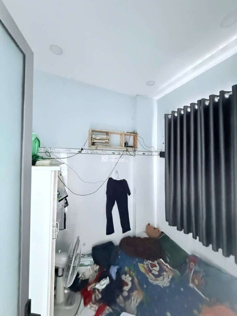 HIẾM CÓ KHÓ TÌM 3 TỶ X- 25M2, 4 TẦNG BTCT HOÀN CÔNG ĐỦ - HẺM NHỰA 7M 