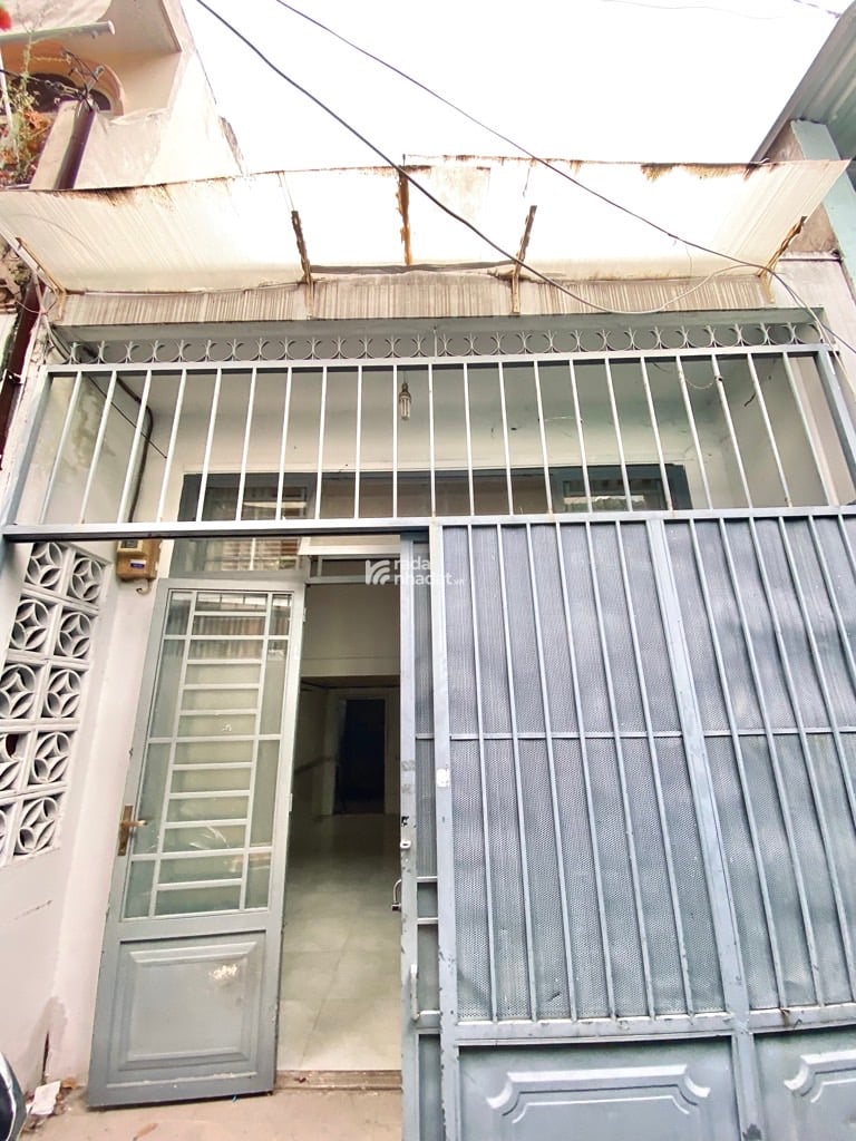 HẺM 3M ĐẸP. HOÀNG BẬT ĐẠT, TÂN BÌNH, 42M2 CÓ KC TIỆN XÂY. GIẢM 550TR CHỈ CÒN 4T TL 