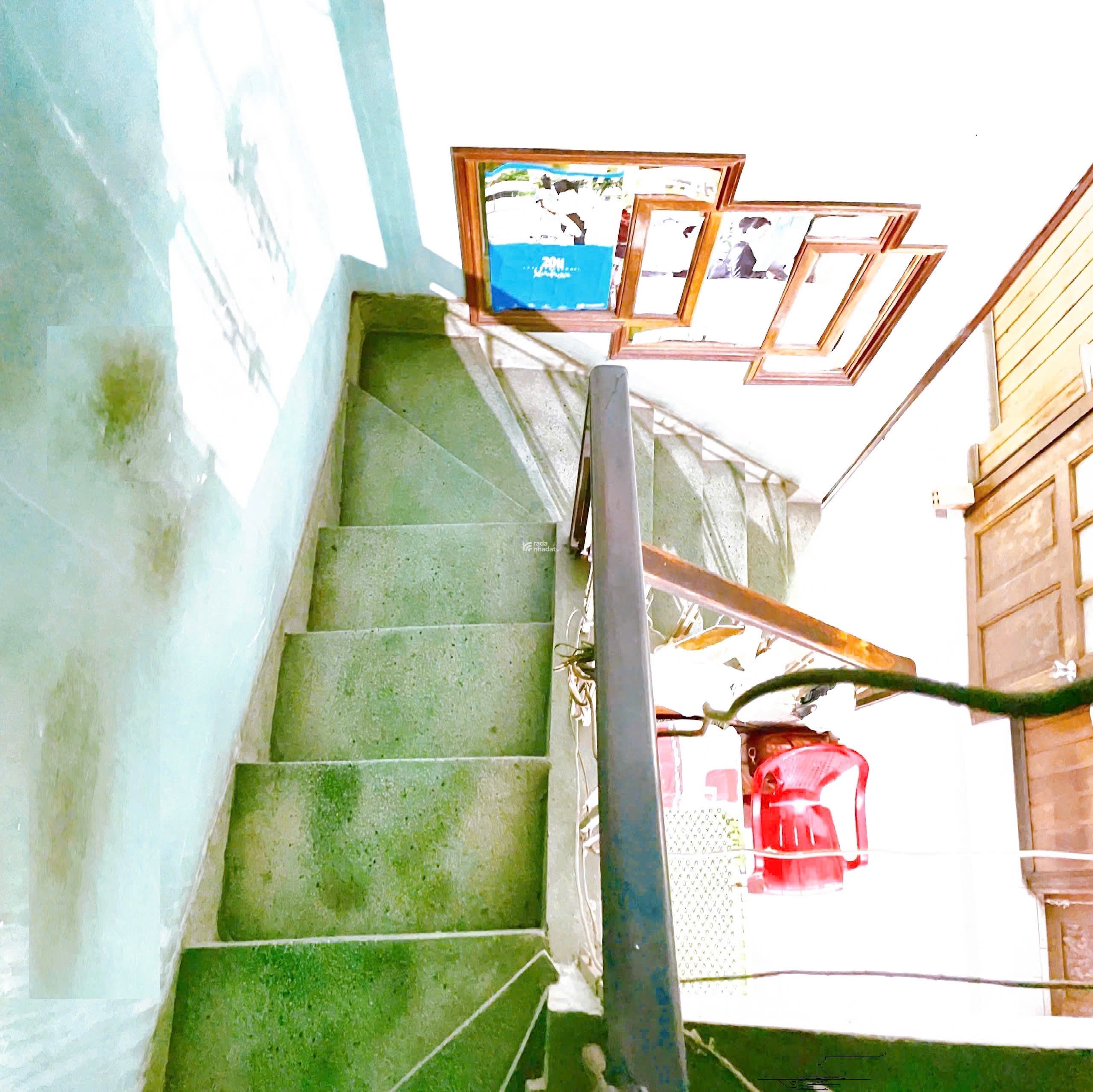 Bán nhà cũ QUẬN TÂN BÌNH,Mặt tiền Bành Văn Trân,6.6 x 16m,gần Cách Mạng Tháng Tám,18.5 tỷ