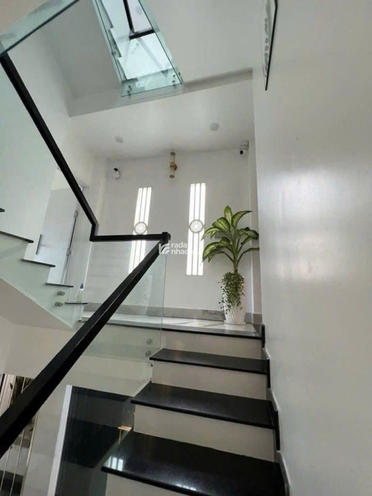 NƠ TRANG LONG - BÌNH THẠNH - 60M2 ( 3,8 X 17) 4 TẦNG - 4PN - 5WC - GIÁ : 8,6 