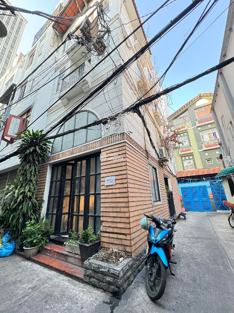  NHÀ 5 TẦNG QUẬN I - 40M2 - 3 MẶT HẺM - KHÔNG LỘ GIỚI - GẦN VINCOM ĐỒNG KHỞI - DÒNG TIỀN 25TR/THÁN